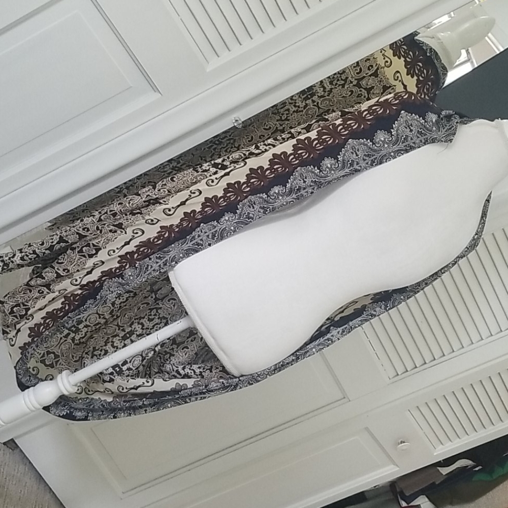 Fashion Nova long kimono S/M
